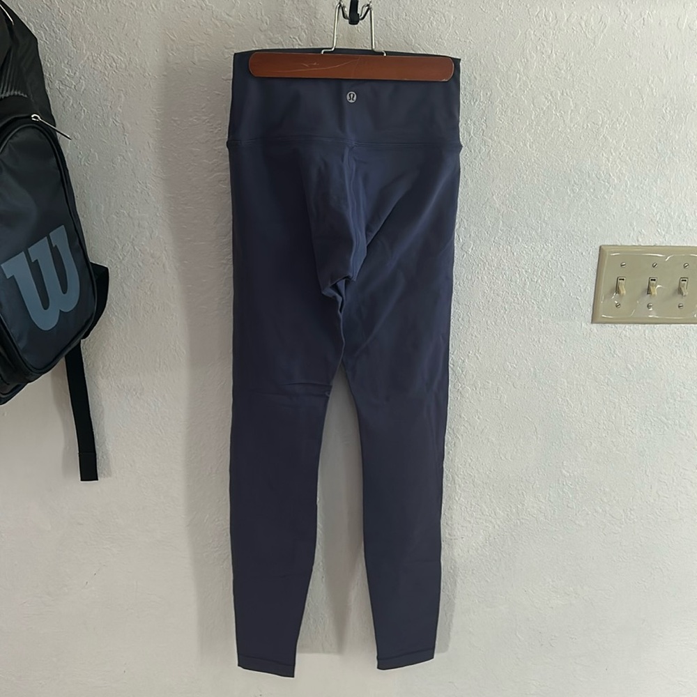 Lululemon yoga pants